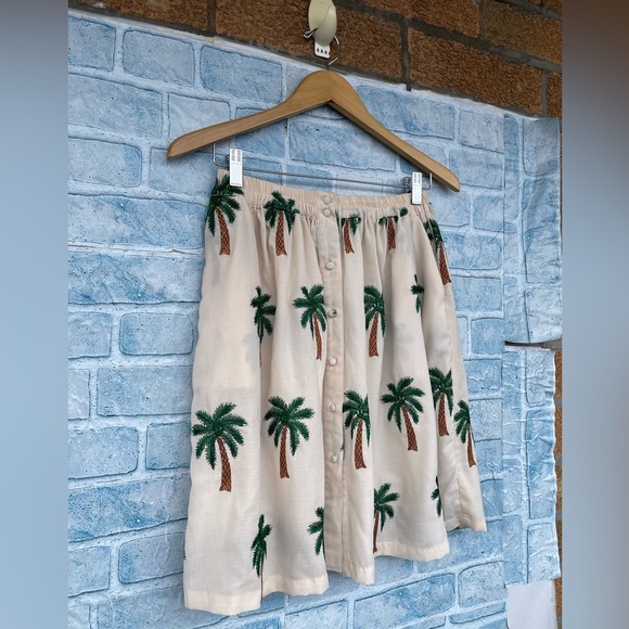 PepaLoves Palm and Collected Mini Skirt in medium - Picture 4 of 12